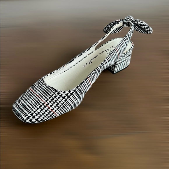 Jeffrey Campbell Shoes - Bettye Muller Houndstooth Slingback Block
Heels